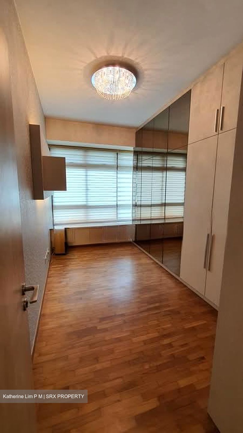 Varsity Park Condominium (D5), Condominium #568297151
